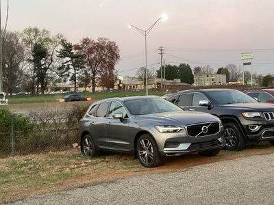 2018 Volvo XC60 T6 Momentum