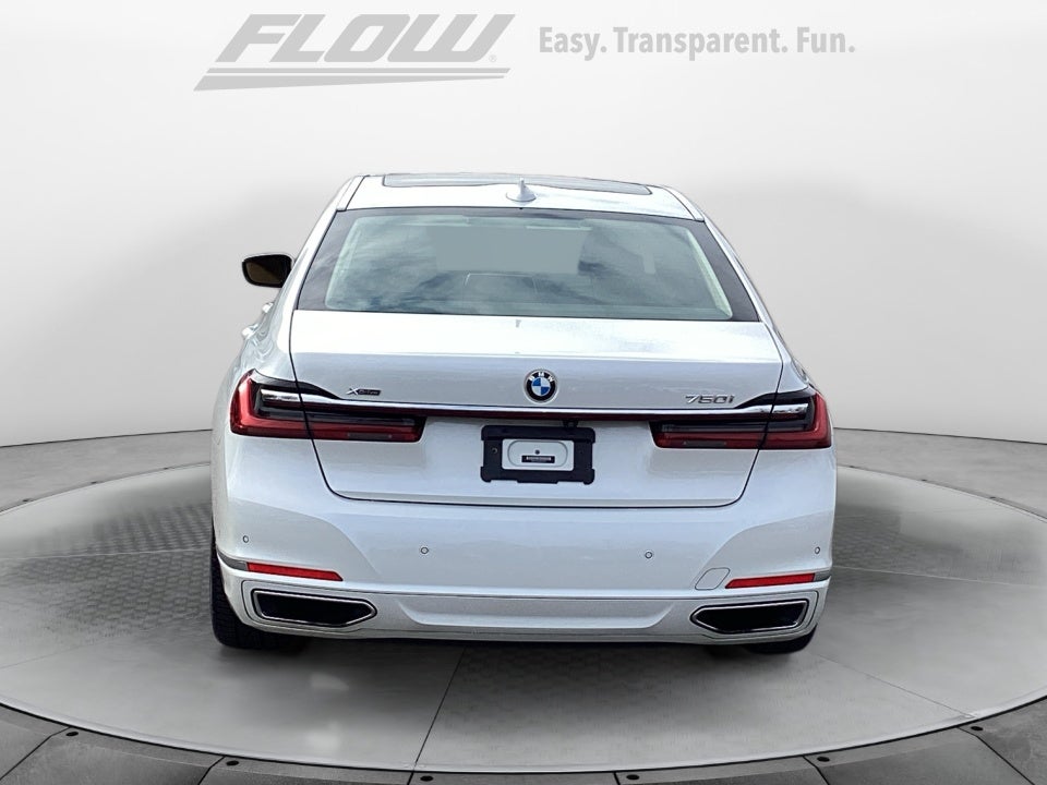 2021 BMW 750i xDrive