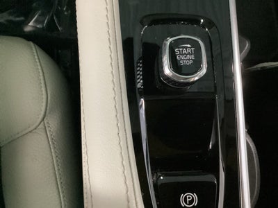 2023 Volvo XC90 Plus