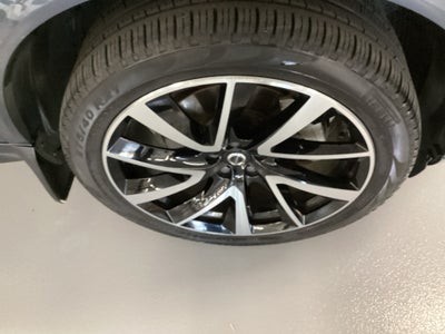 2023 Volvo XC90 Plus