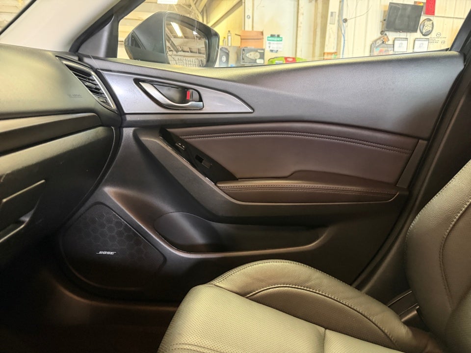2018 Mazda Mazda3 Hatchback Grand Touring