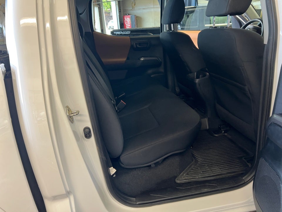 2019 Toyota Tacoma SR5 V6