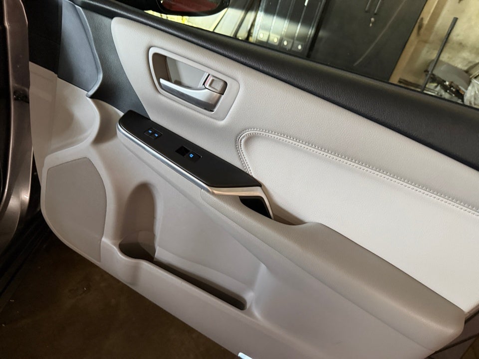 2017 Toyota Camry XLE