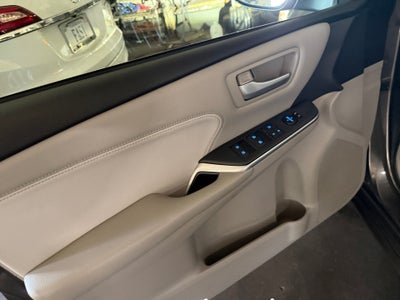 2017 Toyota Camry XLE