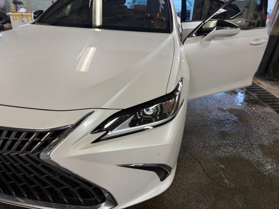 2025 Lexus ES 300h ES 300h Luxury
