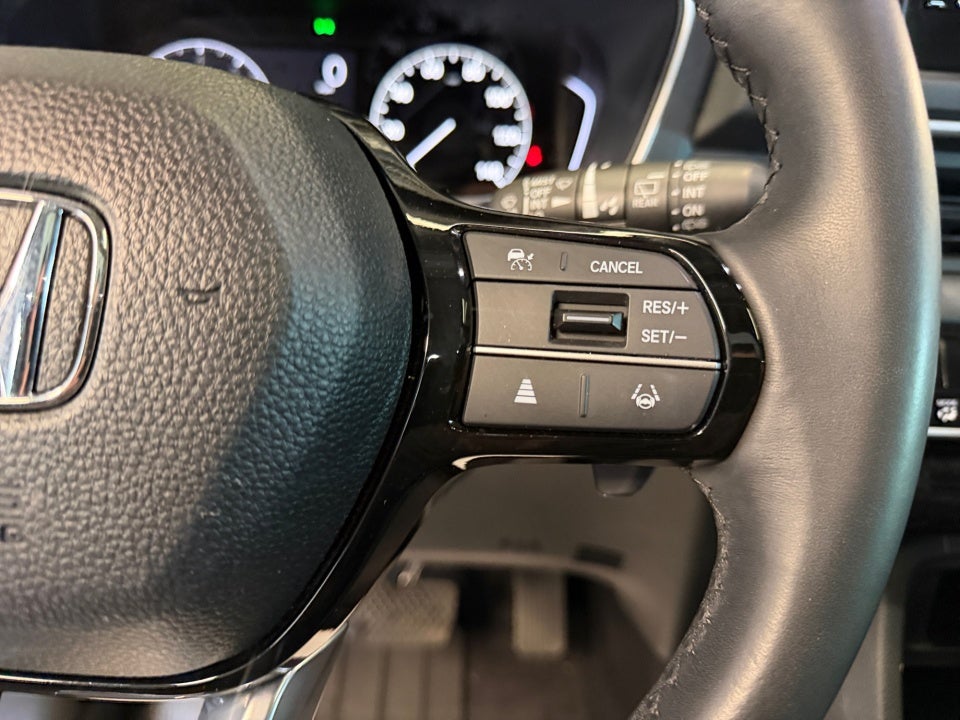 2025 Honda Pilot Touring