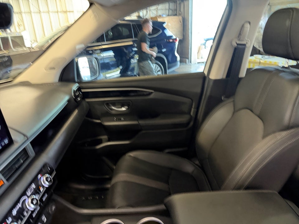 2025 Honda Pilot Touring