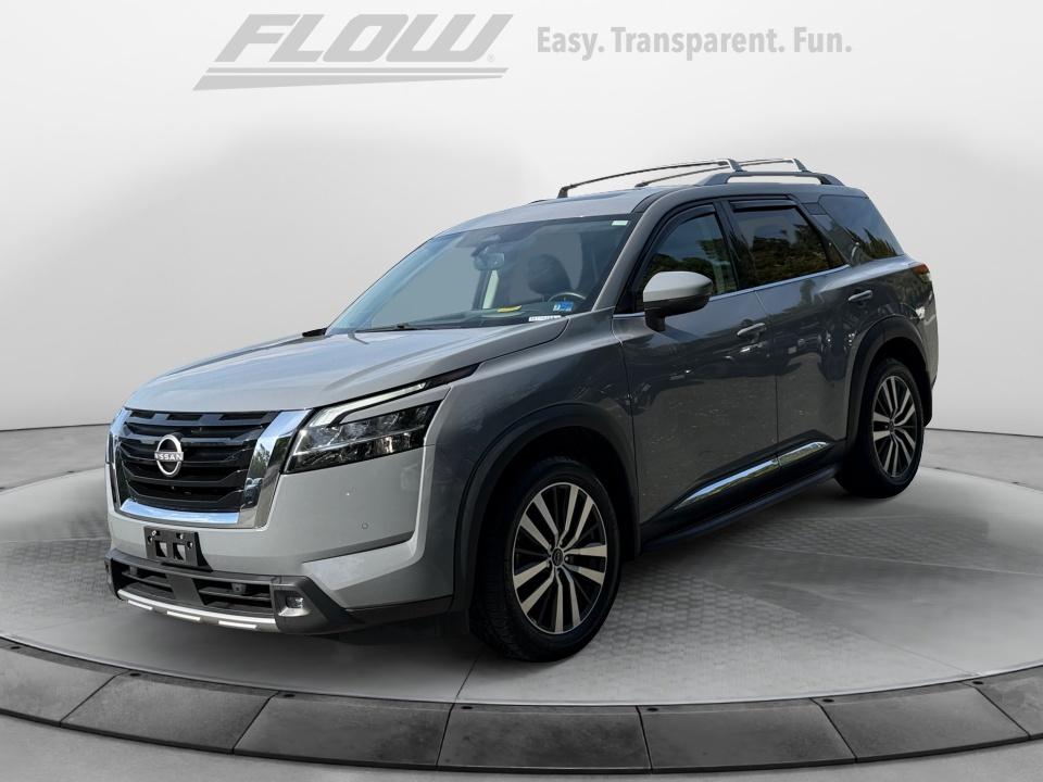2022 Nissan Pathfinder Platinum