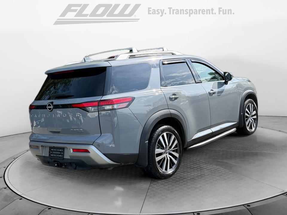 2022 Nissan Pathfinder Platinum