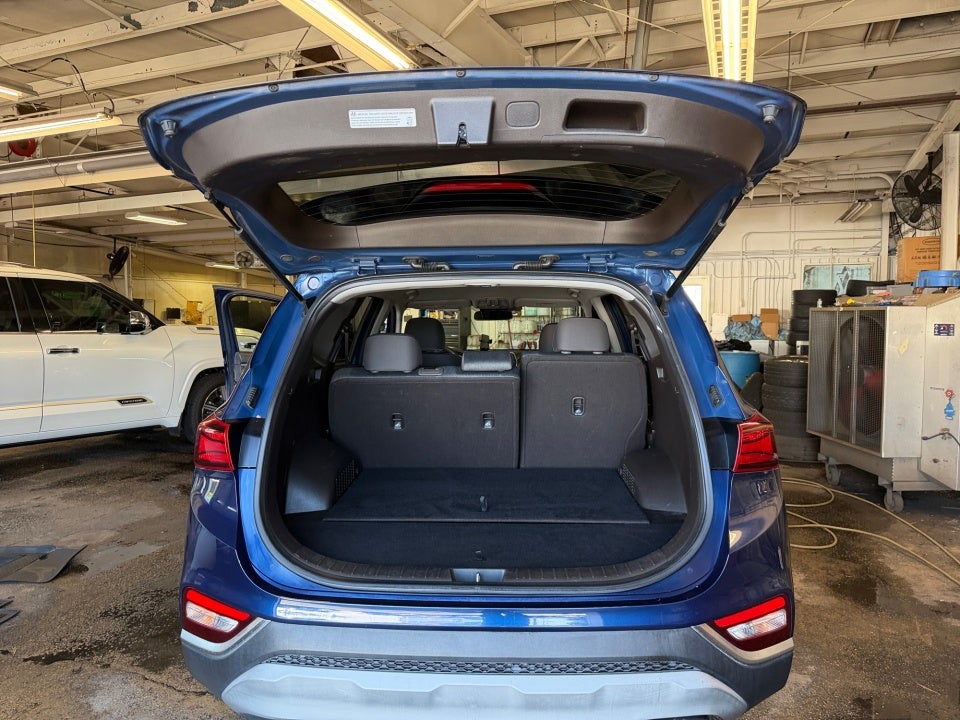 2019 Hyundai Santa Fe SE