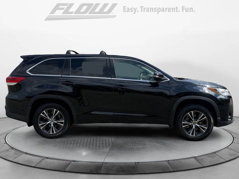 2017 Toyota Highlander LE
