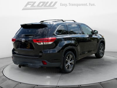 2017 Toyota Highlander LE