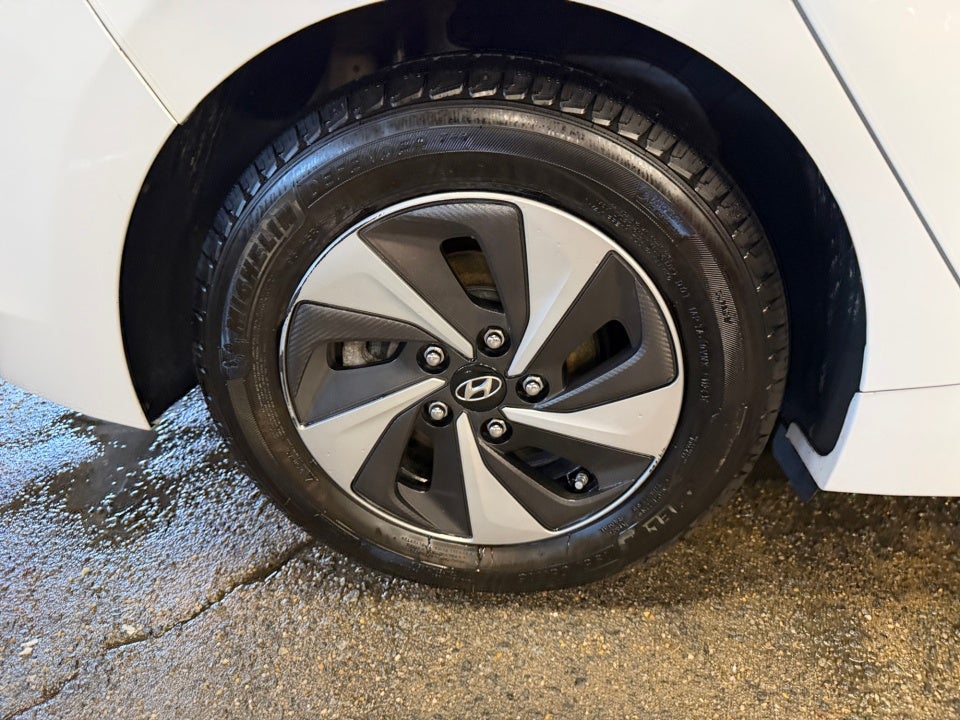 2018 Hyundai Ioniq Hybrid SEL