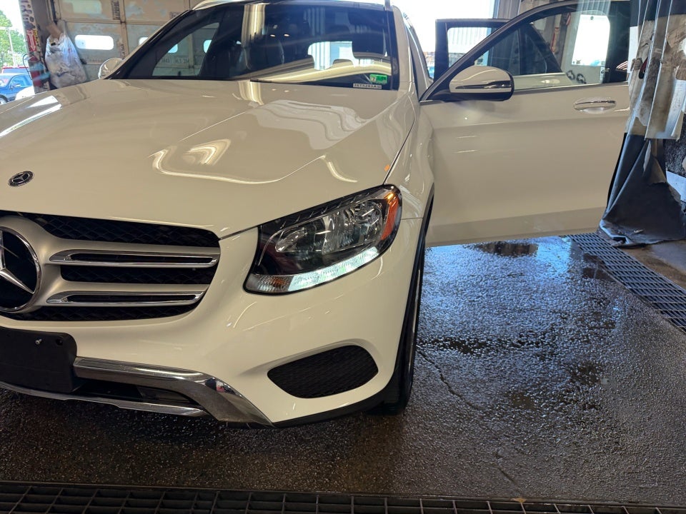 2018 Mercedes-Benz GLC 300 4MATIC®