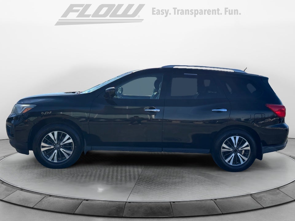 2017 Nissan Pathfinder SL