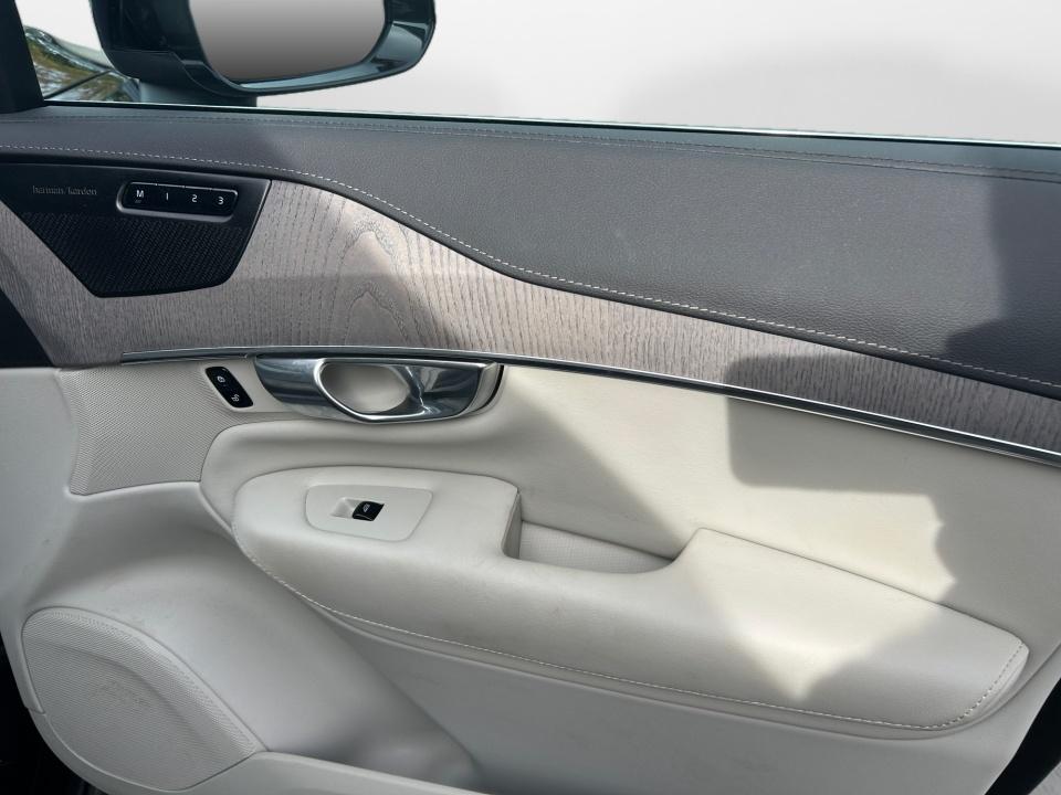 2023 Volvo XC90 Ultimate