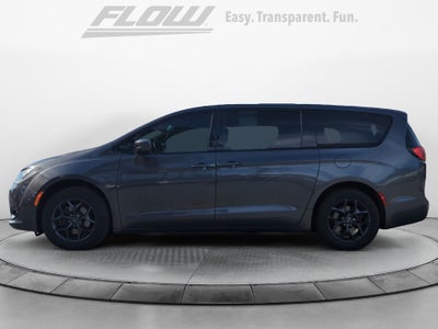 2020 Chrysler Pacifica Touring
