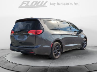 2020 Chrysler Pacifica Touring