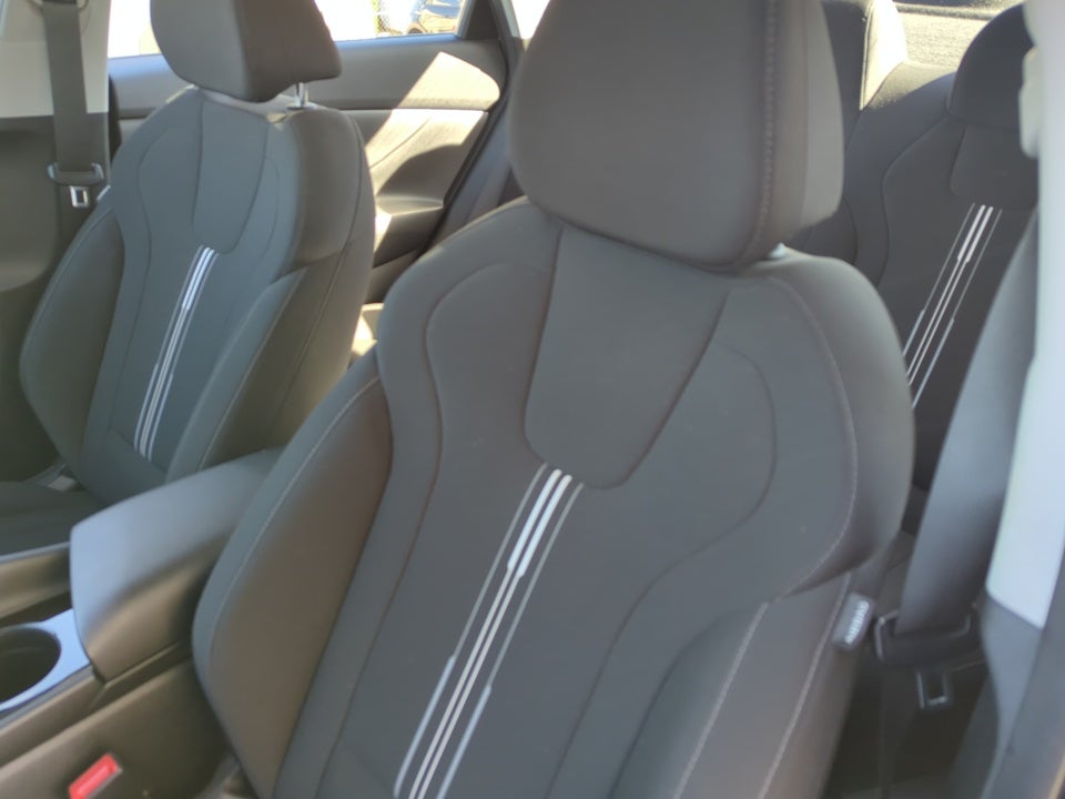 2023 Hyundai Elantra Hybrid Blue