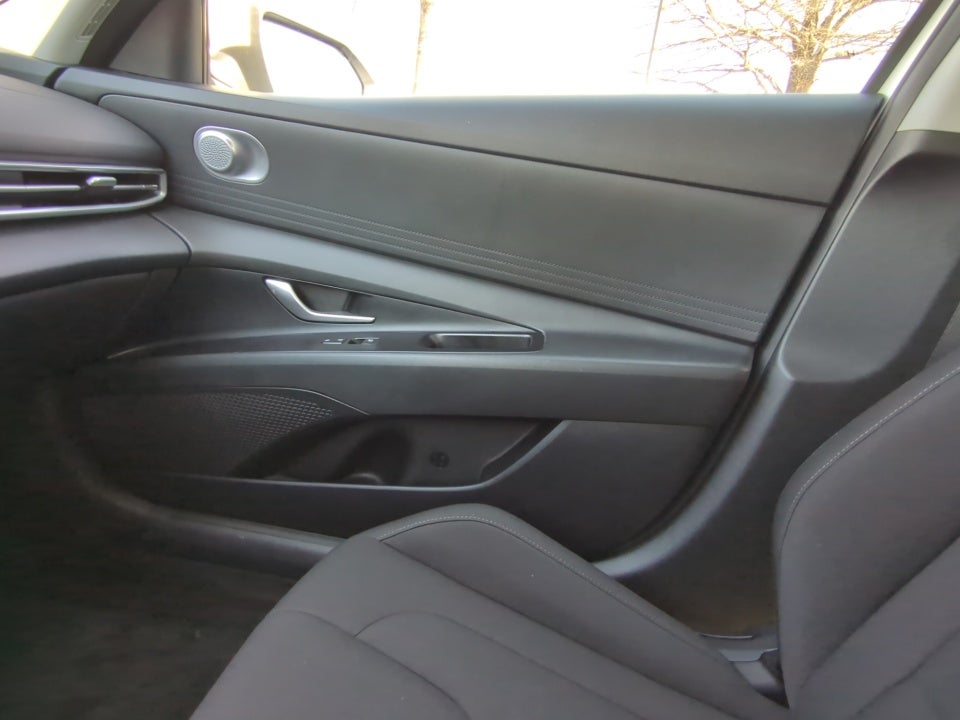 2023 Hyundai Elantra Hybrid Blue