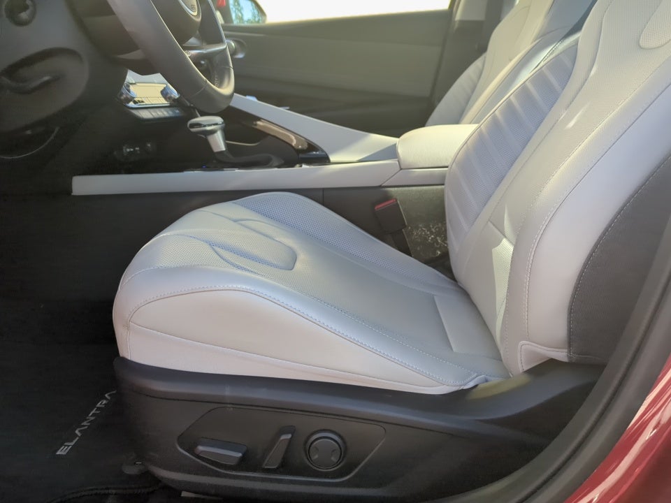 2023 Hyundai Elantra Hybrid Limited