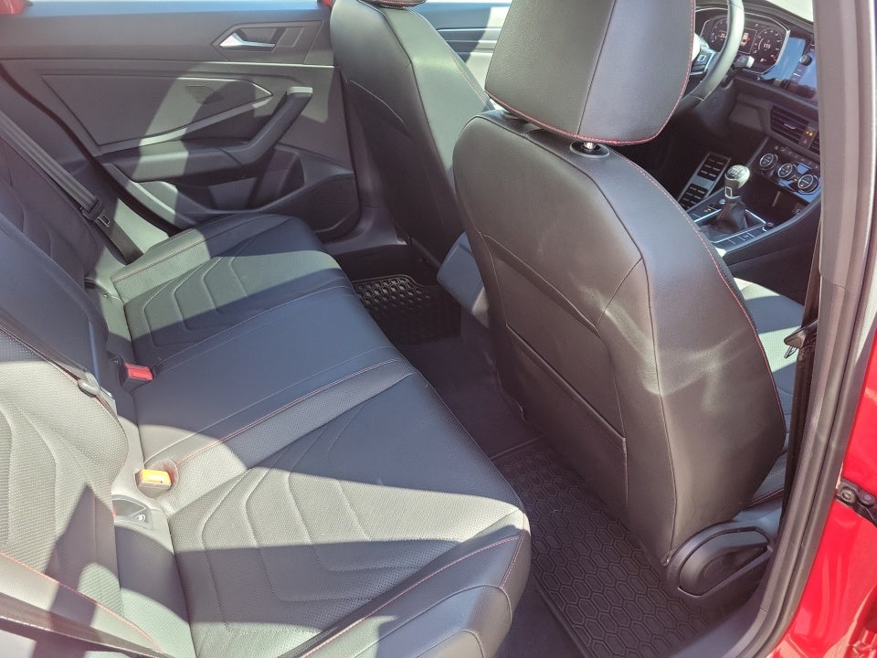 2019 Volkswagen Jetta GLI 2.0T S