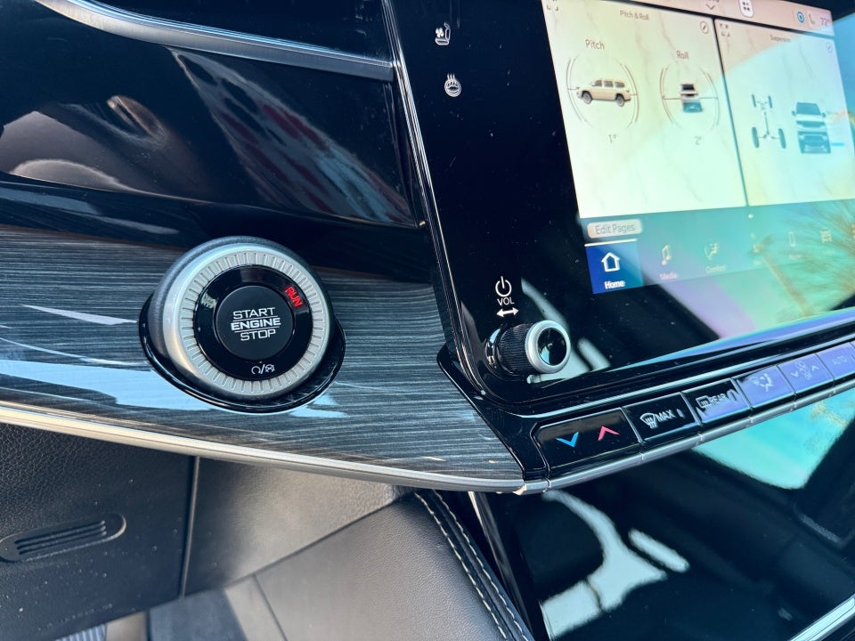 2022 Jeep Wagoneer Series III 4x4