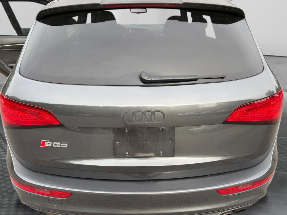 2016 Audi SQ5 Premium Plus
