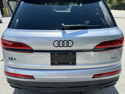2022 Audi Q7 Premium Plus