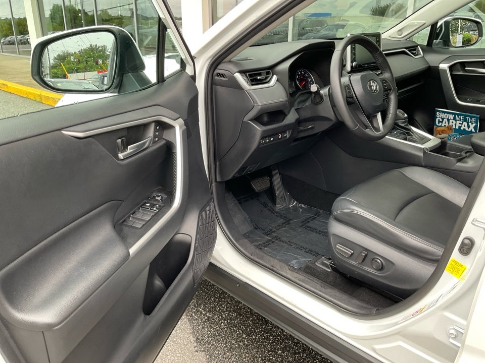 2019 Toyota RAV4 XLE Premium