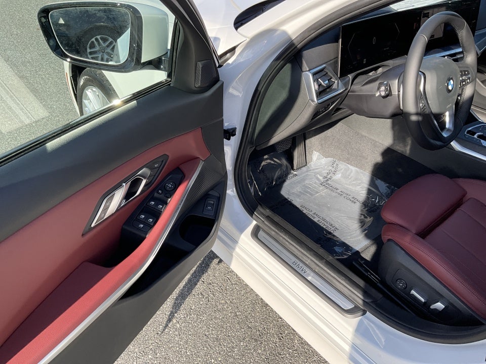 2023 BMW 330i xDrive