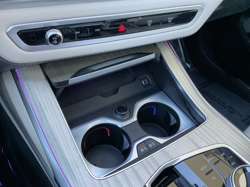 2024 BMW X7 M60i