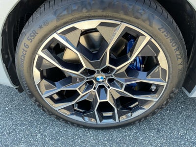 2024 BMW X7 M60i