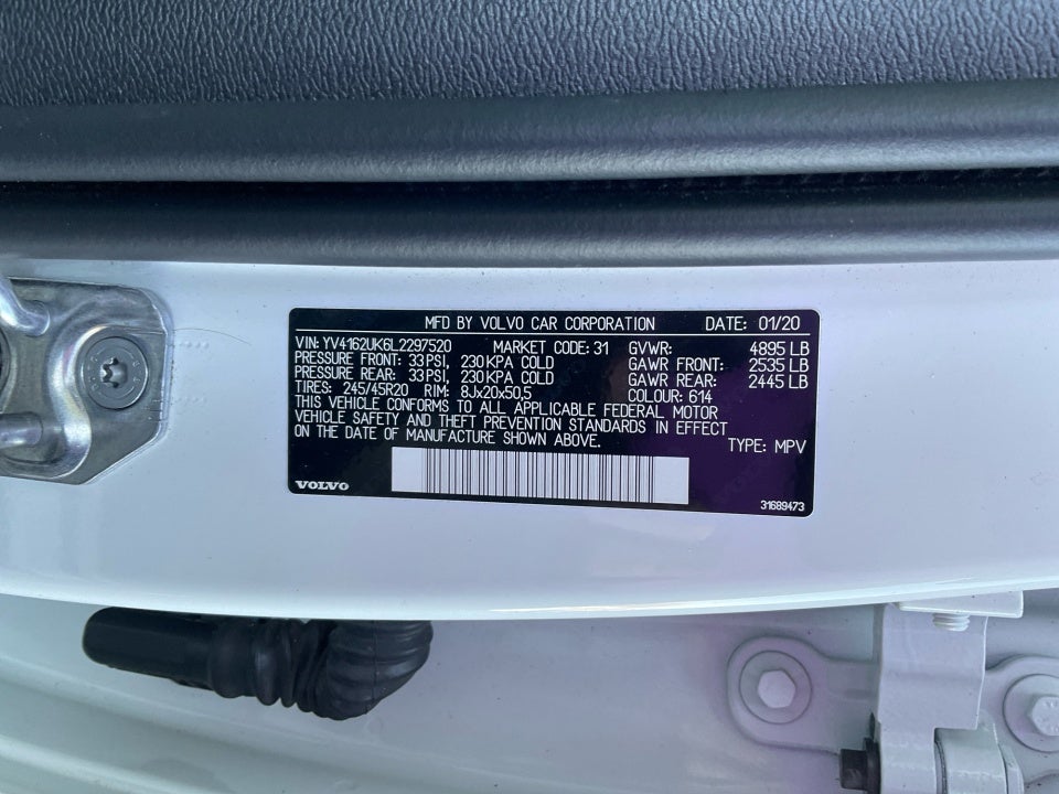 2020 Volvo XC40 Momentum