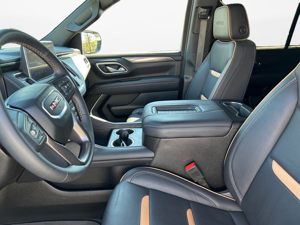 2024 GMC Yukon 4WD AT4