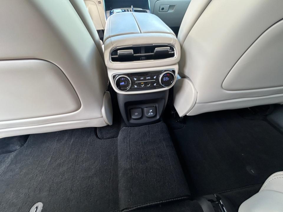 2024 Genesis GV80 3.5T (A8)