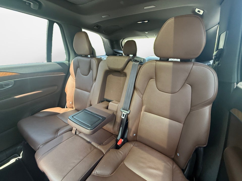 2024 Volvo XC90 Plus Bright Theme