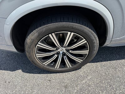 2024 Volvo XC90 Plus Bright Theme