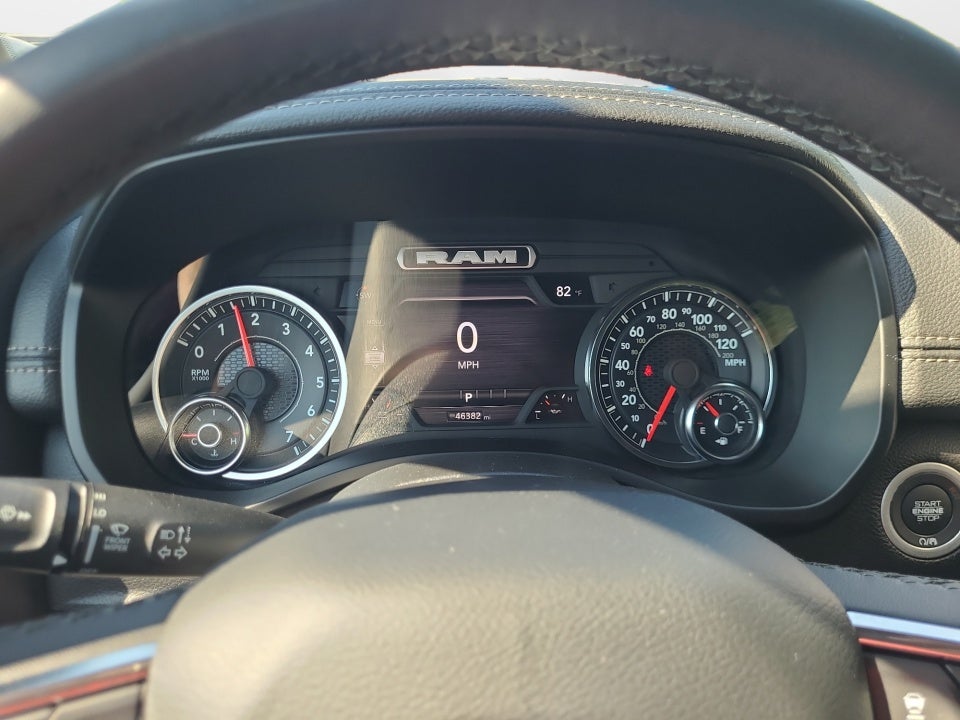 2025 RAM 1500 Laramie Crew Cab 4x4 5'7" Box
