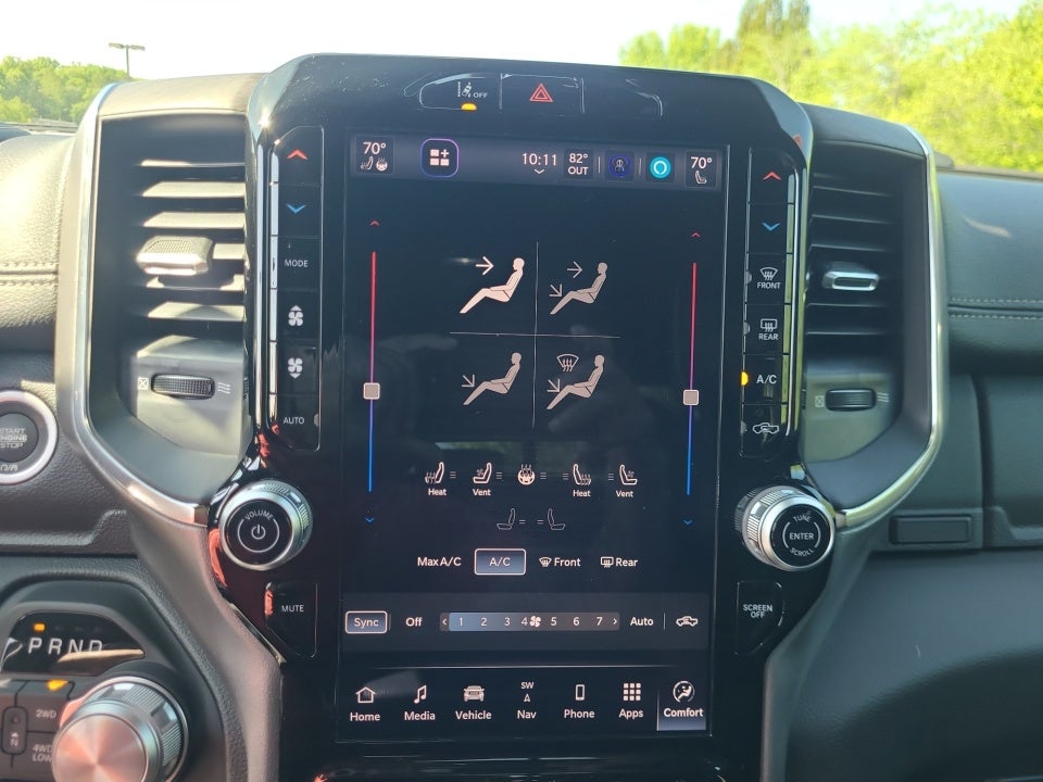 2025 RAM 1500 Laramie Crew Cab 4x4 5'7" Box