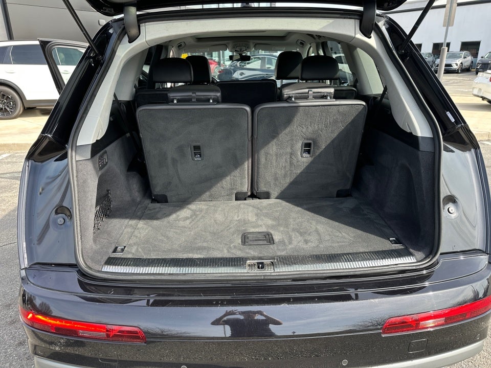 2019 Audi Q7 45 Premium