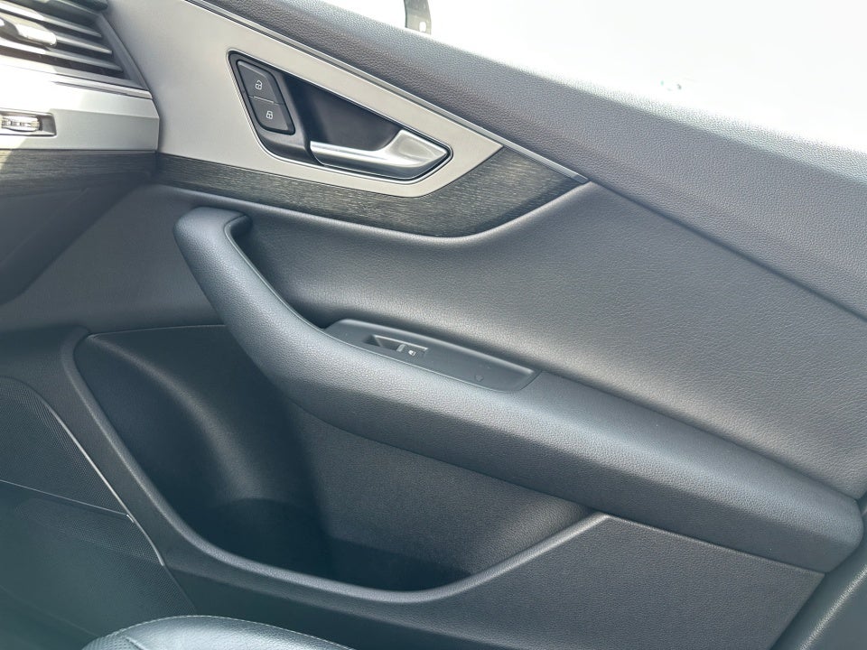 2019 Audi Q7 45 Premium