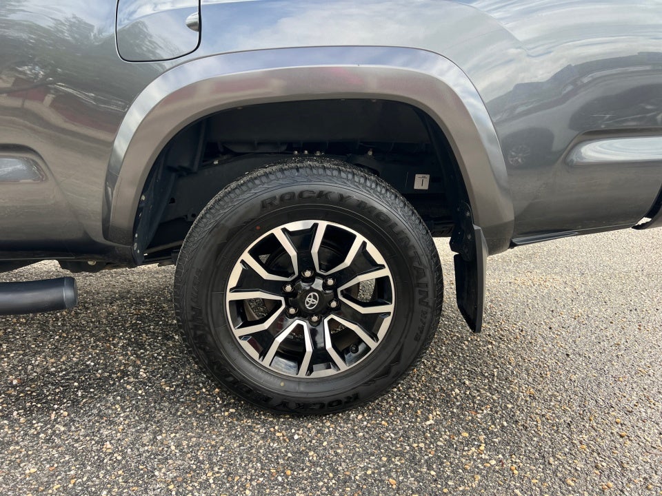 2022 Toyota Tacoma TRD Sport