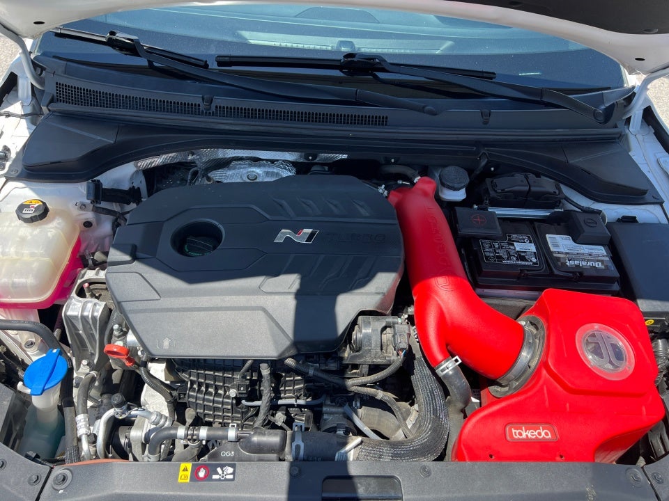 2022 Hyundai Veloster N Base