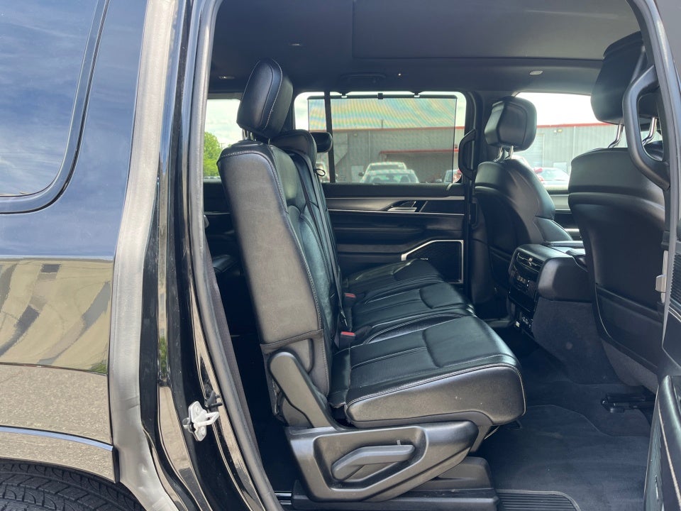 2023 Jeep Wagoneer Series II Carbide