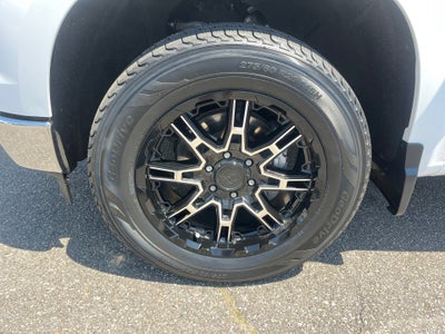 2022 Chevrolet Silverado 4WD Crew Cab Standard Bed LT