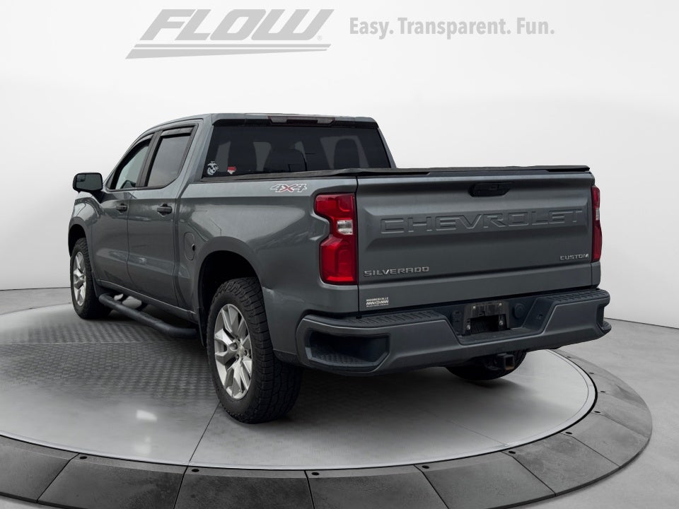 2020 Chevrolet Silverado 4WD Crew Cab Short Bed Custom