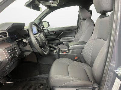 2025 Toyota TACOMA SR5 SR5