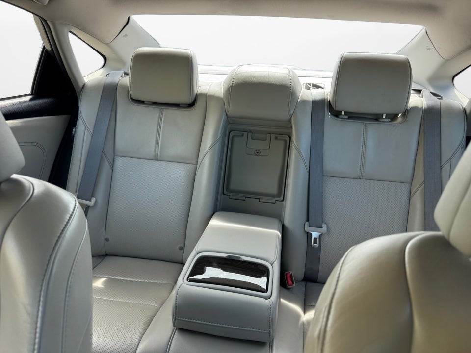 2013 Toyota AVALON Limited