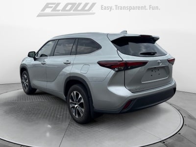 2025 Toyota Highlander Hybrid XLE